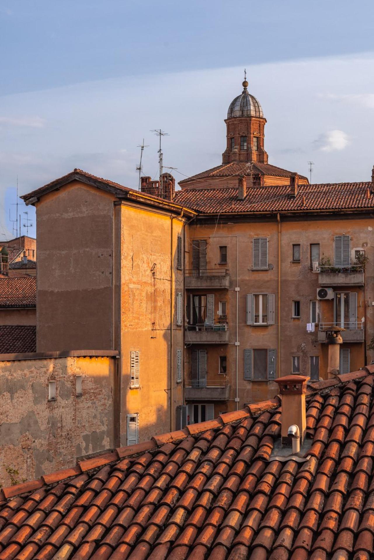 Le Suites Dell'Edera Bologna Exteriör bild
