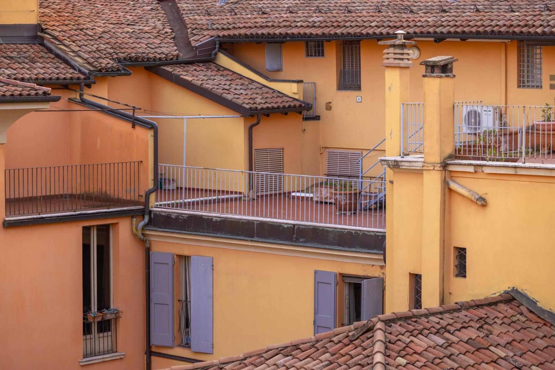 Le Suites Dell'Edera Bologna Exteriör bild