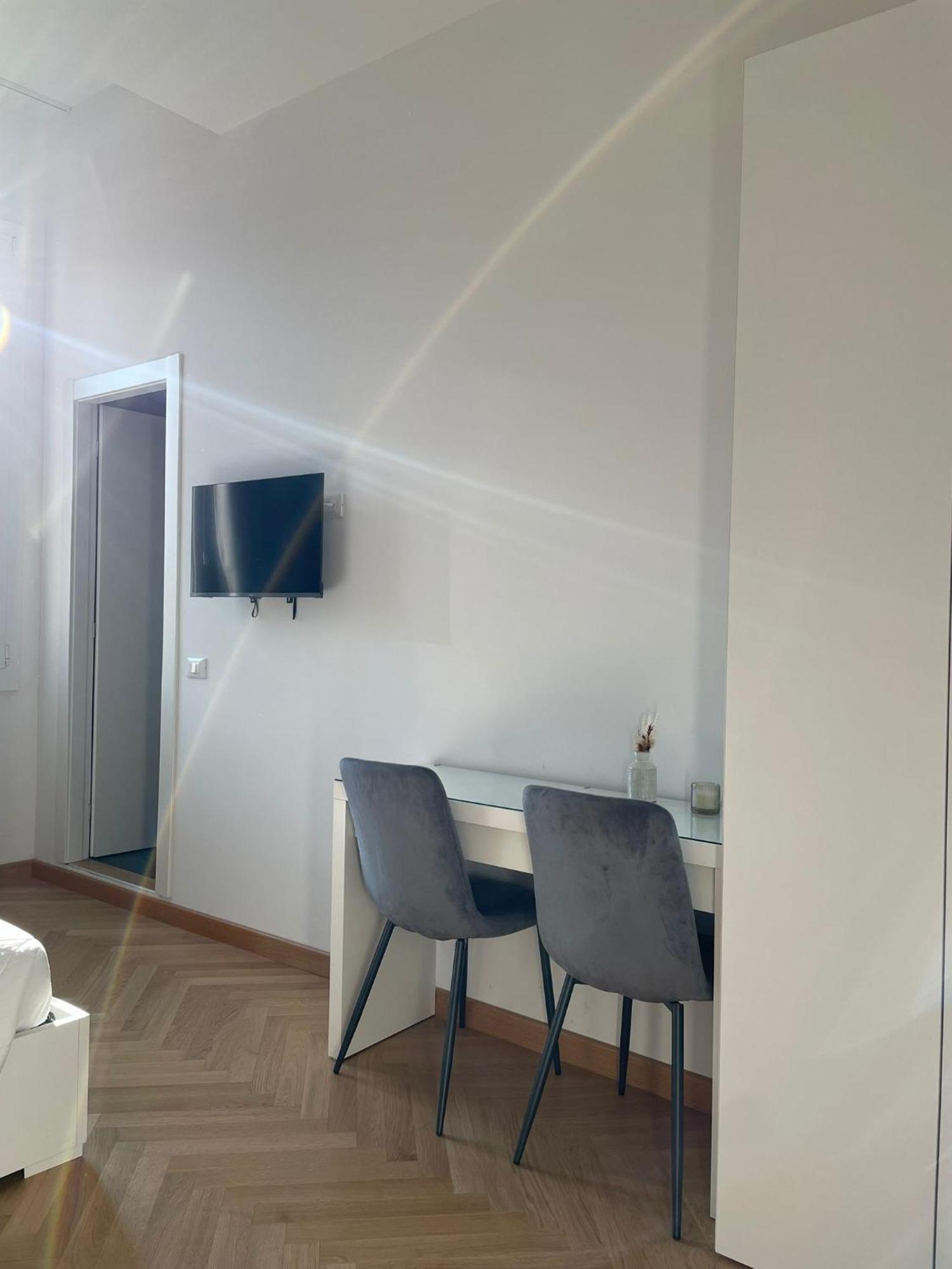 Le Suites Dell'Edera Bologna Exteriör bild