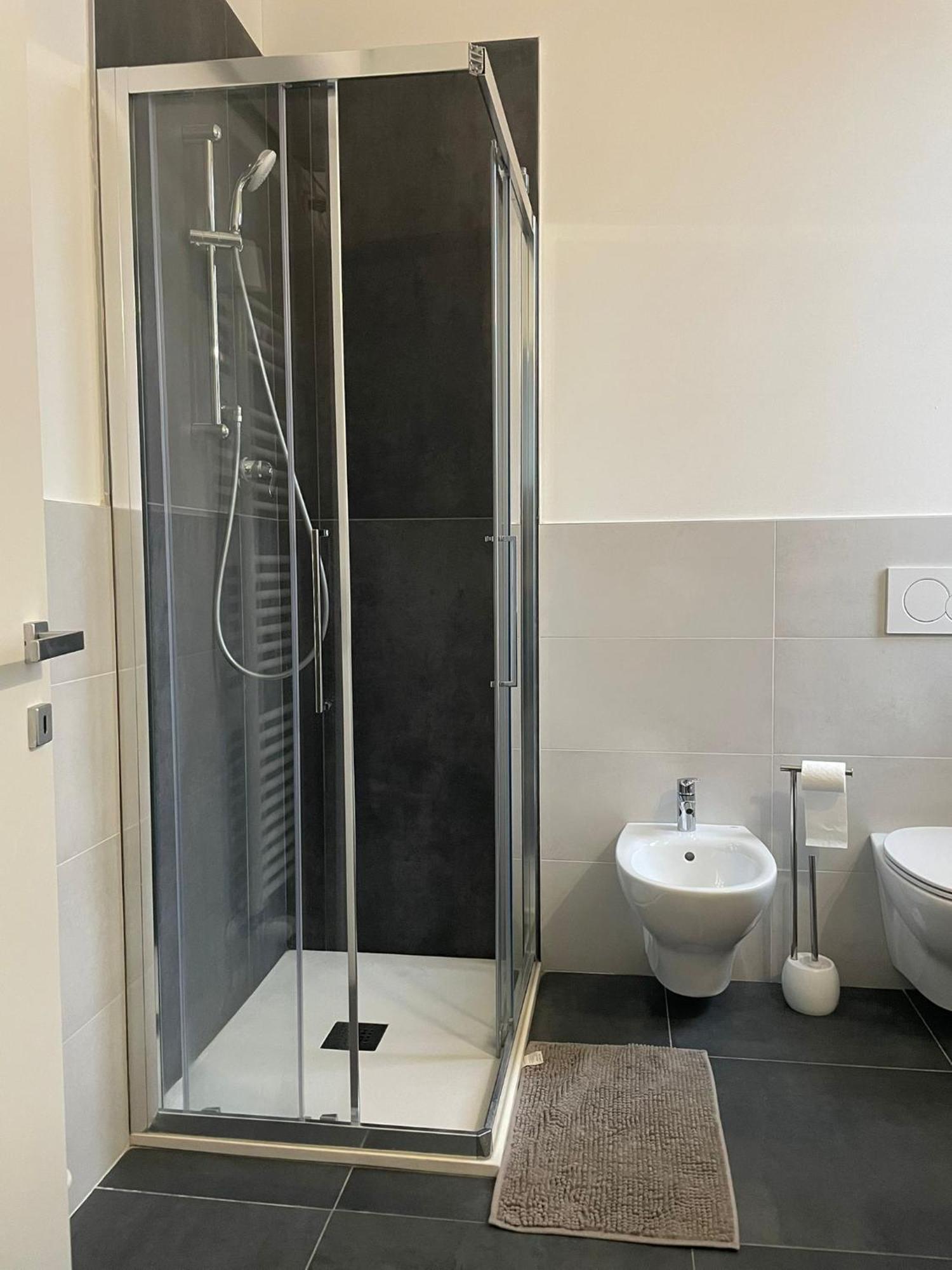 Le Suites Dell'Edera Bologna Exteriör bild