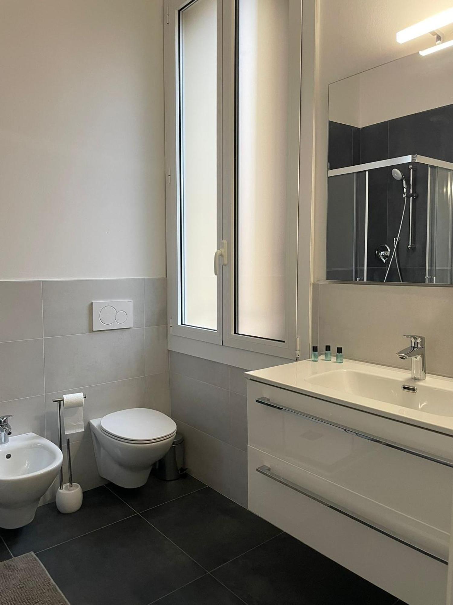 Le Suites Dell'Edera Bologna Exteriör bild