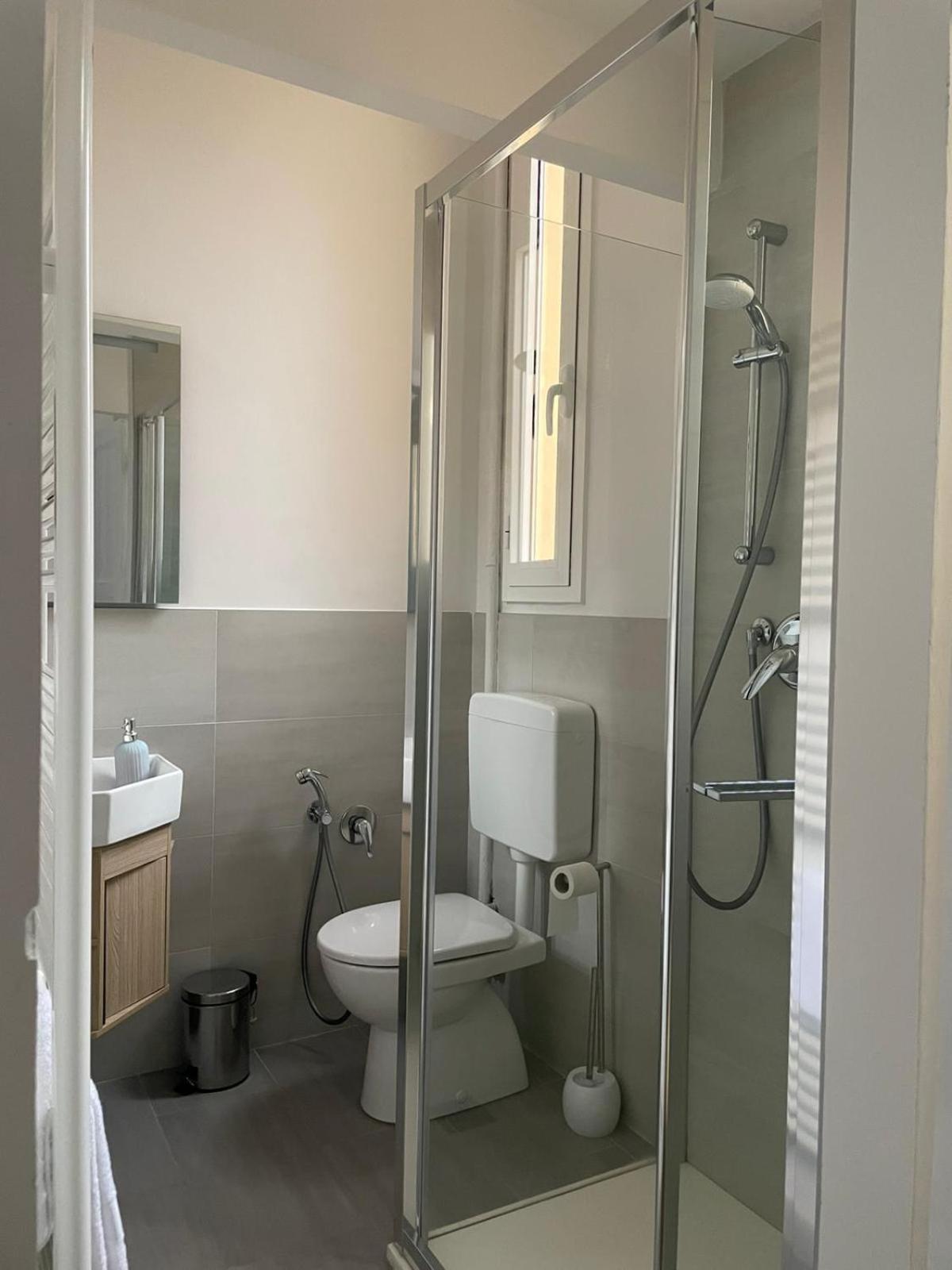 Le Suites Dell'Edera Bologna Exteriör bild