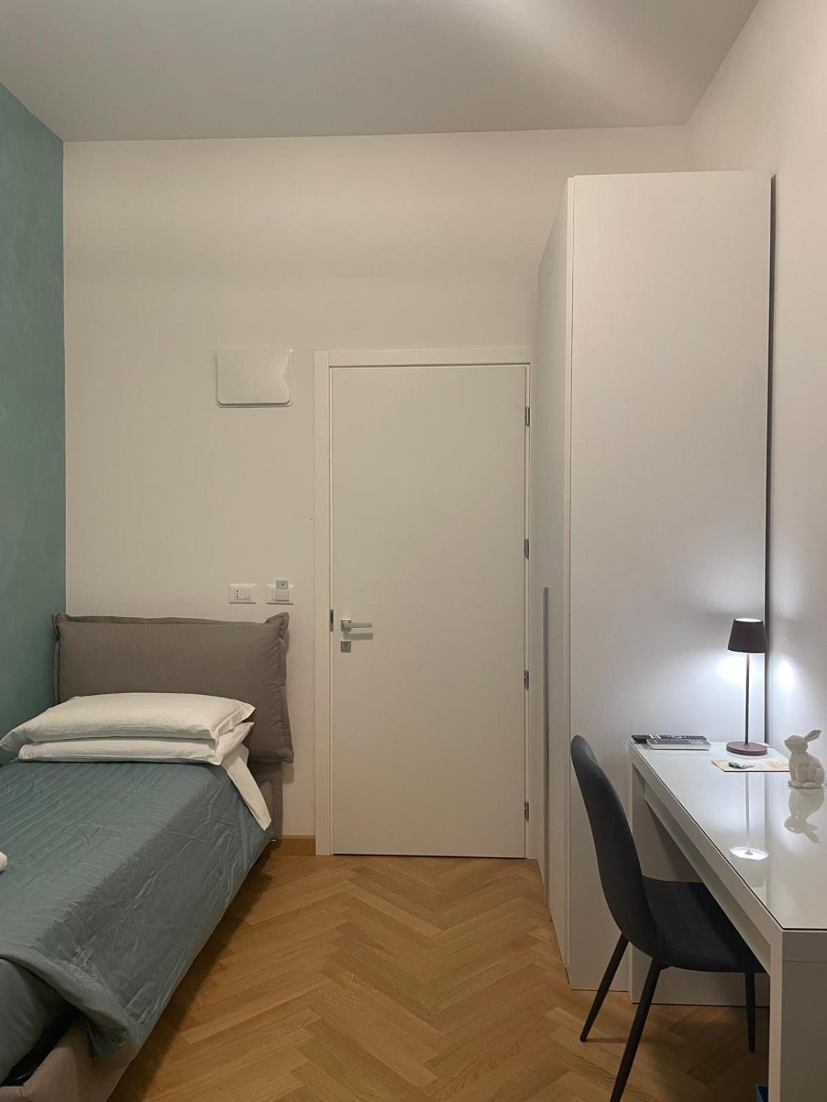 Le Suites Dell'Edera Bologna Exteriör bild